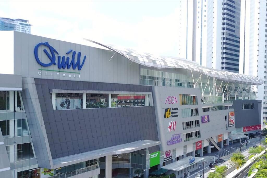 #16 M101 Dang Wangi Klcc View Pool By Livin Apartment Kuala Lumpur Exterior photo