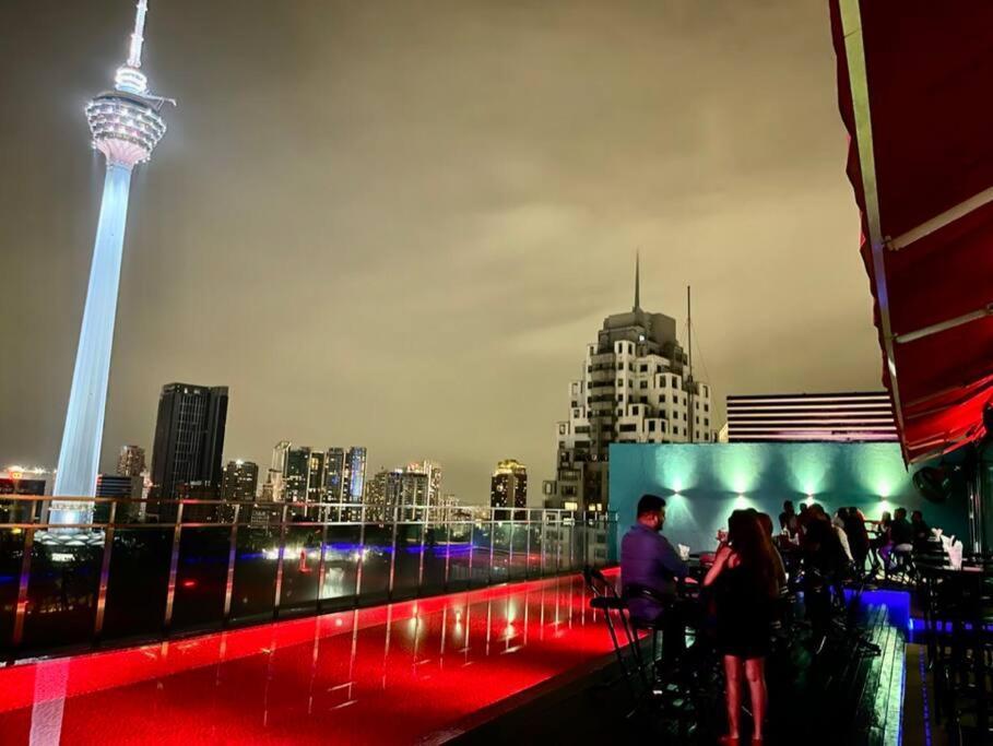 #16 M101 Dang Wangi Klcc View Pool By Livin Apartment Kuala Lumpur Exterior photo